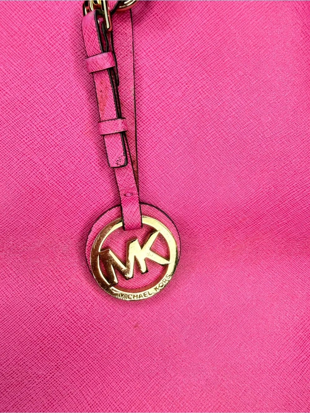 Vintage Michael Kors Jet Set Large Tote in Raspberry Pink Saffiano leather bag